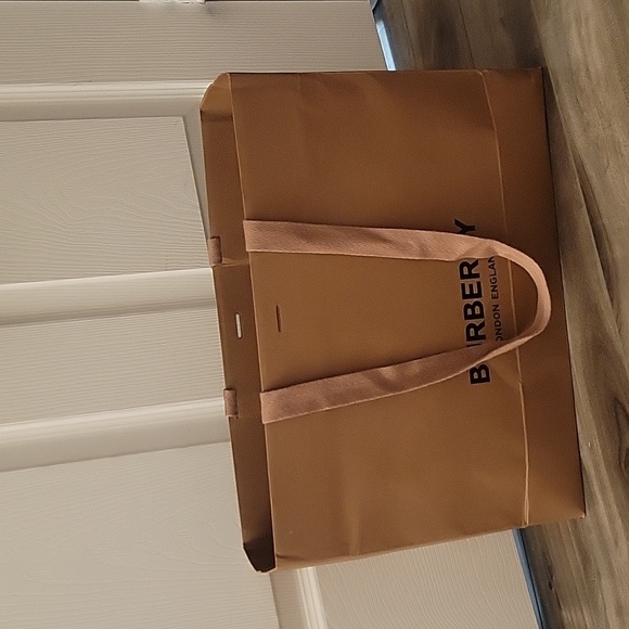 Burberry quilted jacket - Picture 4 of 4